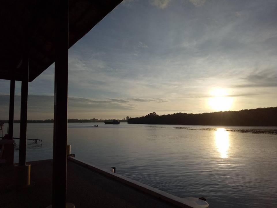 Krabi Front Bay Resort Exterior photo