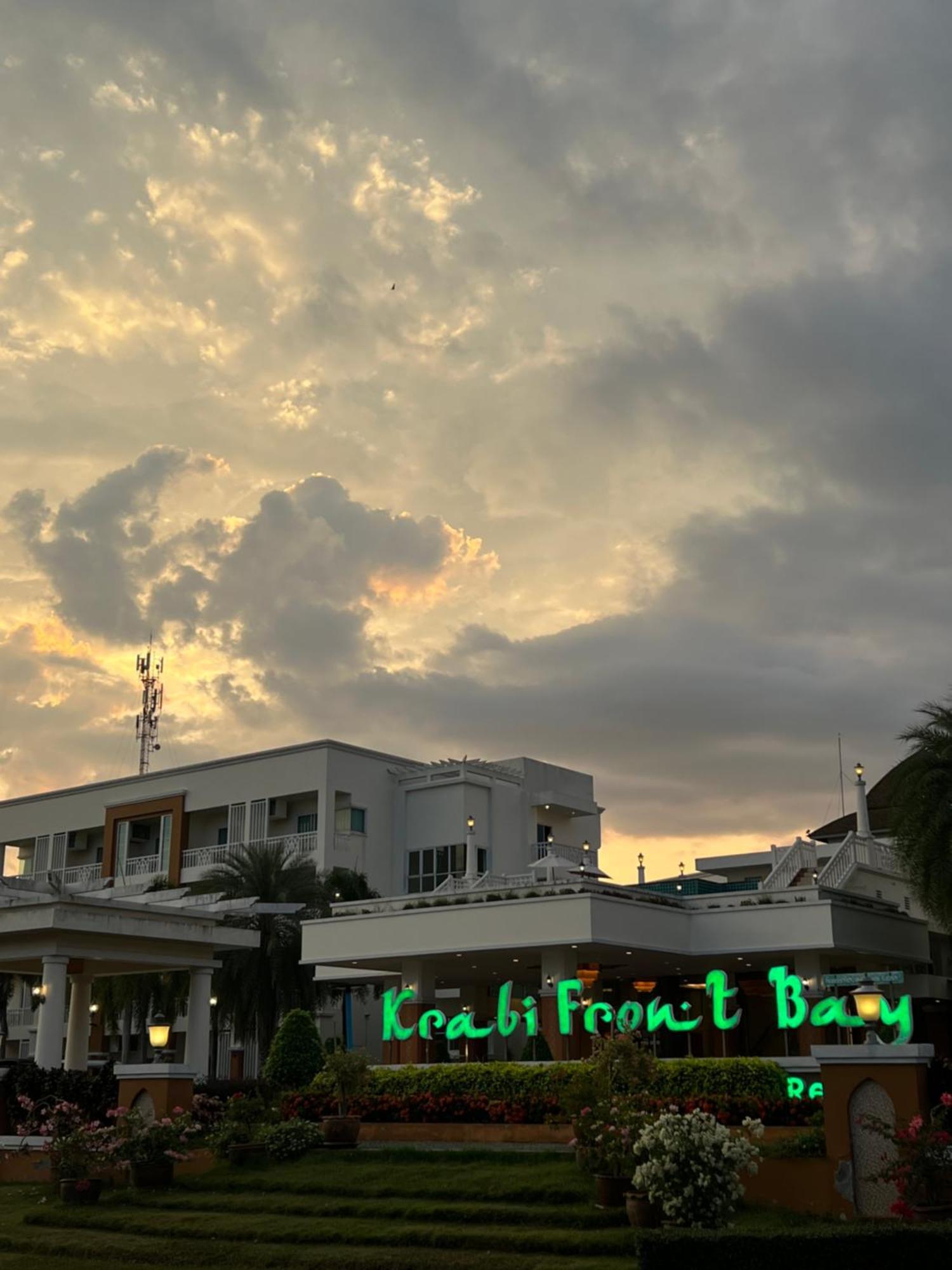 Krabi Front Bay Resort Exterior photo